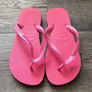 Havaianas Top flip-flops in Pink Flux Barbiecon Size US 6